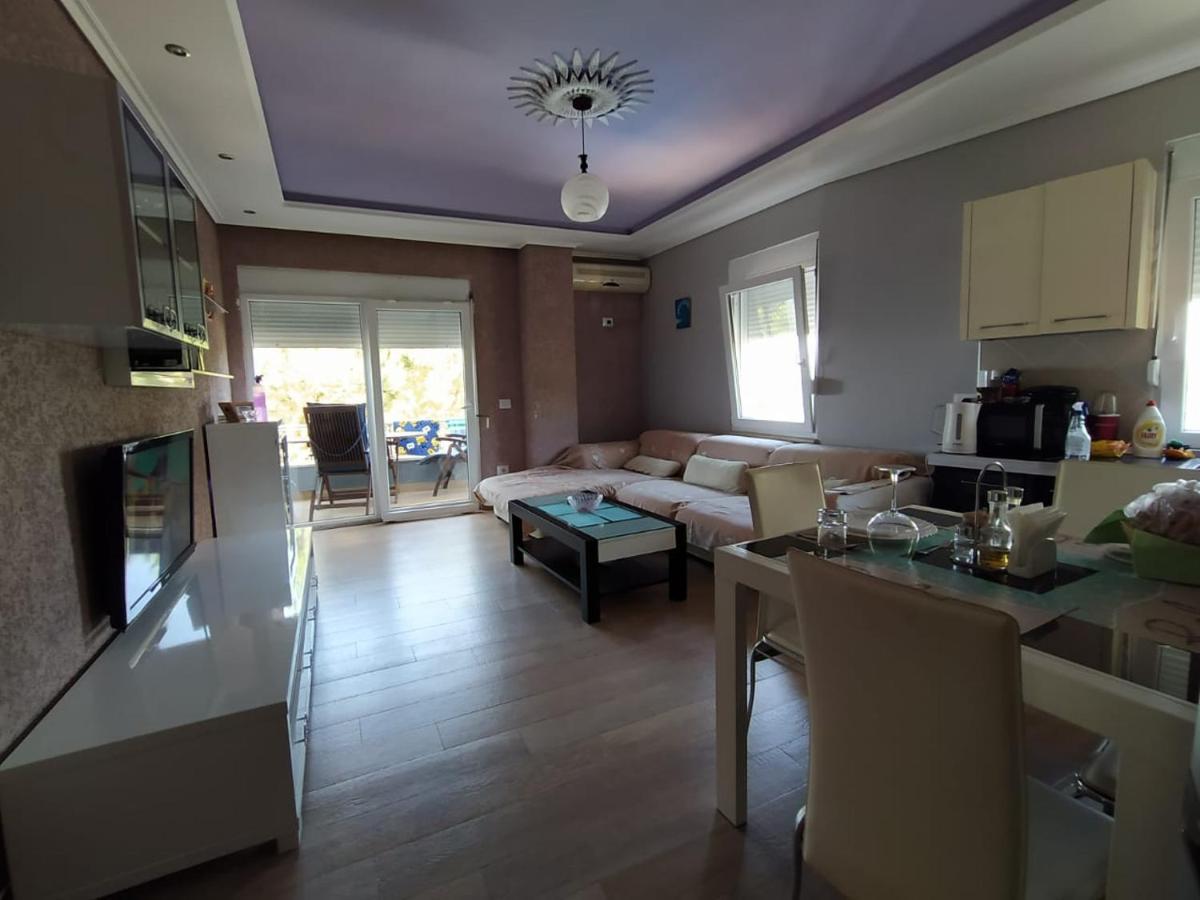 Mia'S Sea View Apartment Голем Экстерьер фото