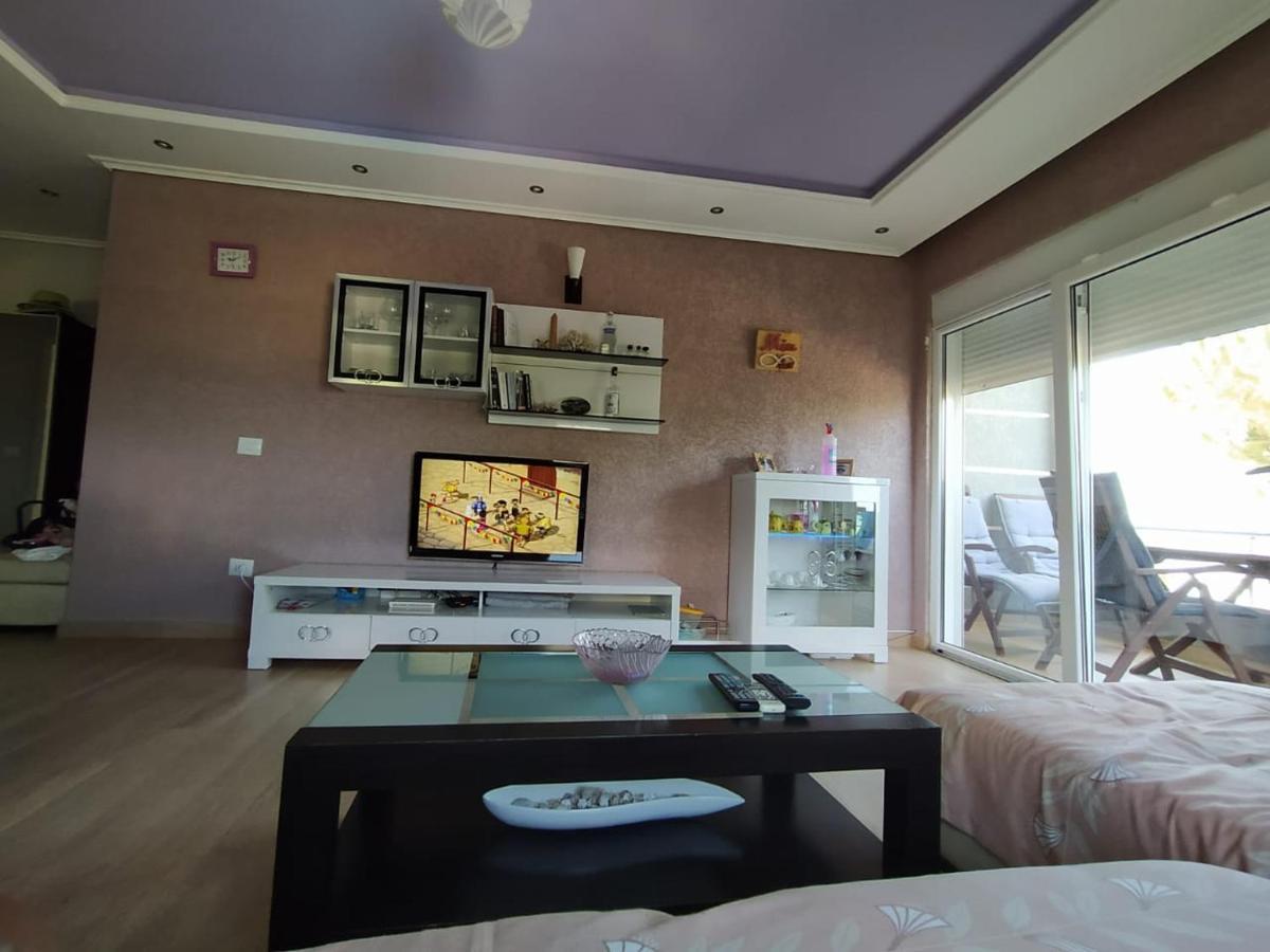 Mia'S Sea View Apartment Голем Экстерьер фото