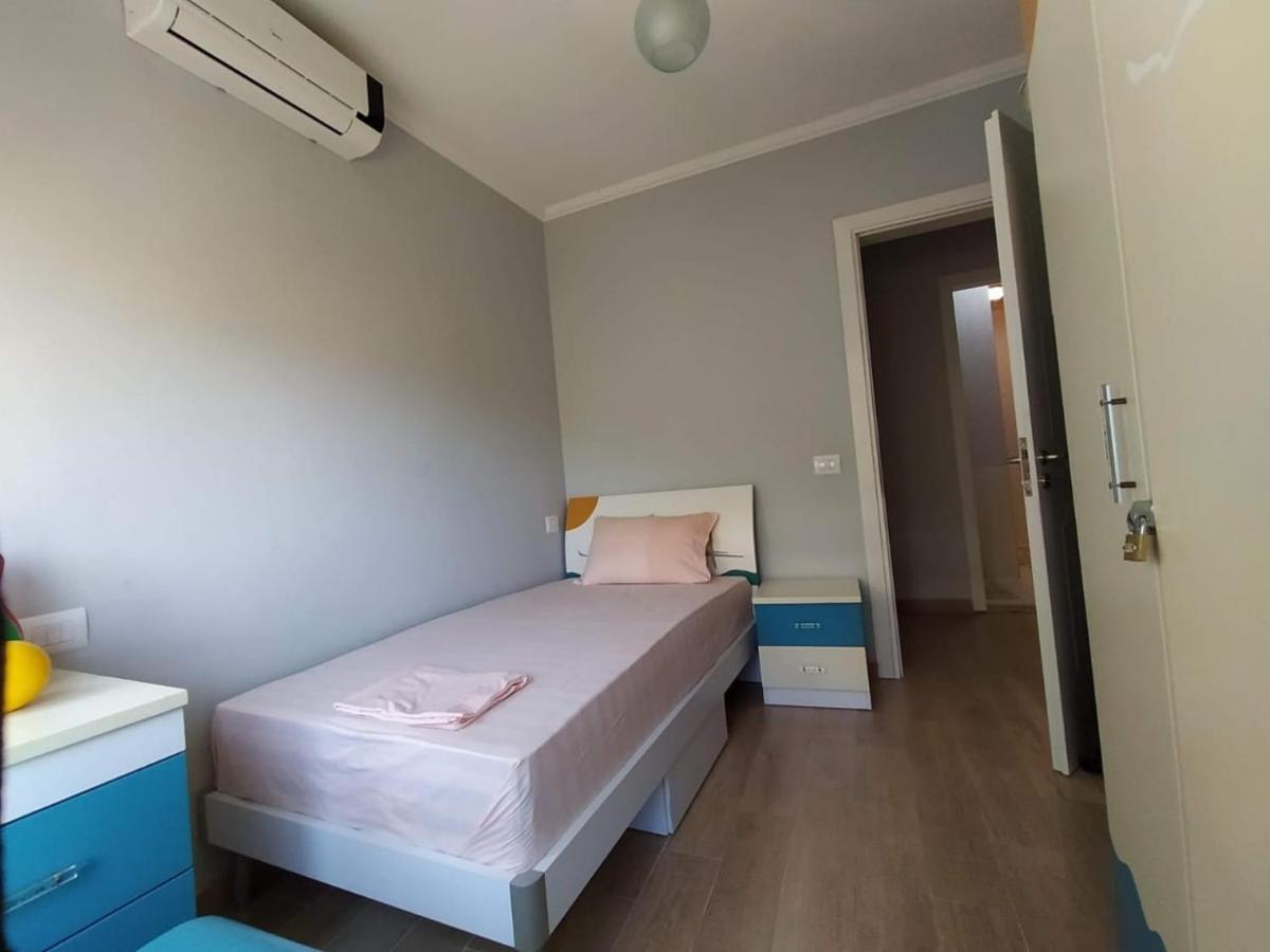 Mia'S Sea View Apartment Голем Экстерьер фото