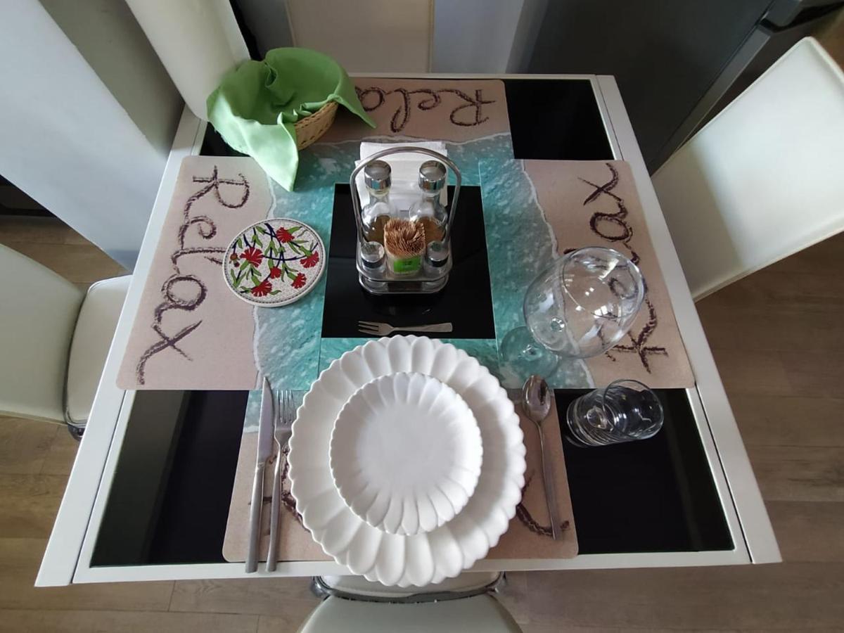 Mia'S Sea View Apartment Голем Экстерьер фото