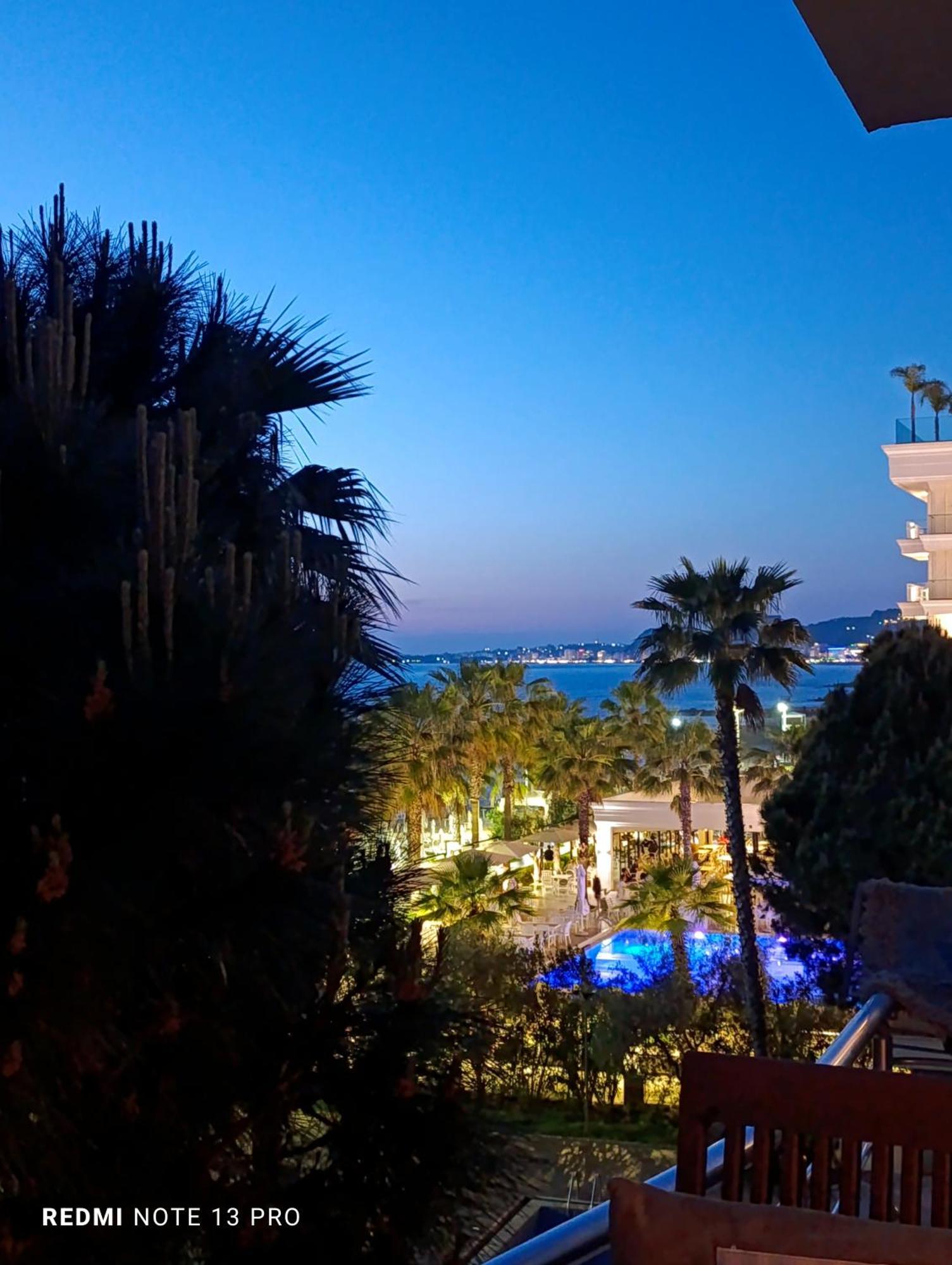 Mia'S Sea View Apartment Голем Экстерьер фото